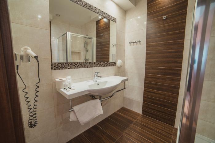 Hotel Binkowski Kielce Phòng bức ảnh